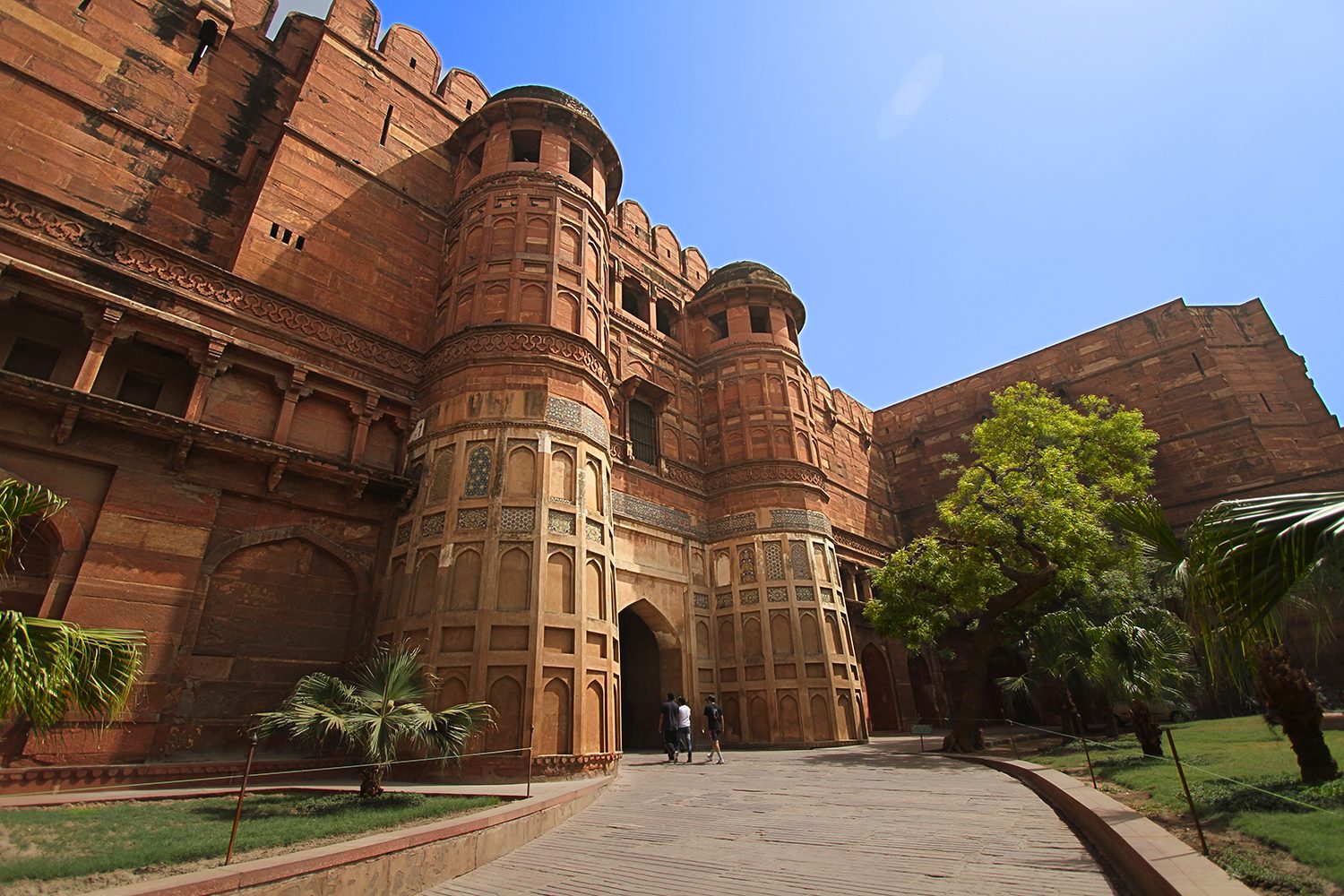 Fort Courts — Uttar Pradesh