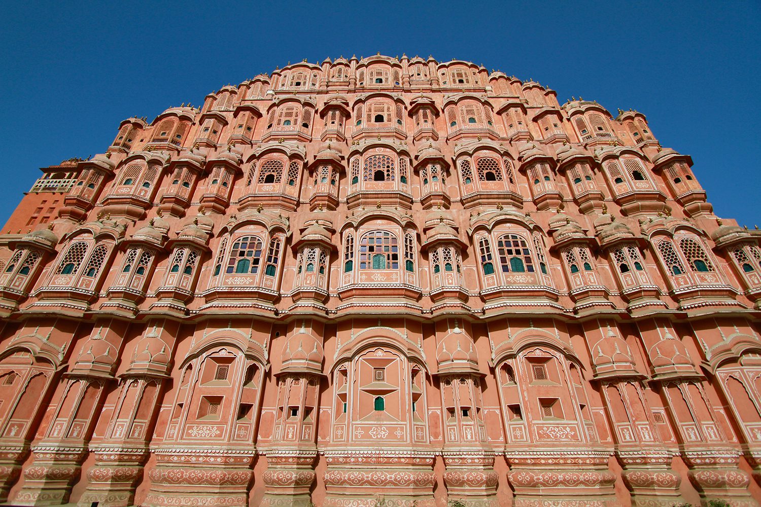 Rajasthan — Land of Kings, Dunes & Living Heritage